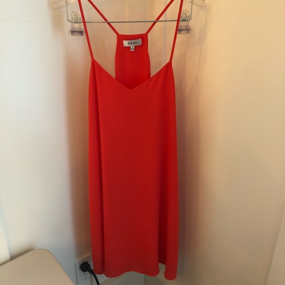 Babaton Dresses & Skirts - Babaton Racerback Swing Dress XS w/Pockets